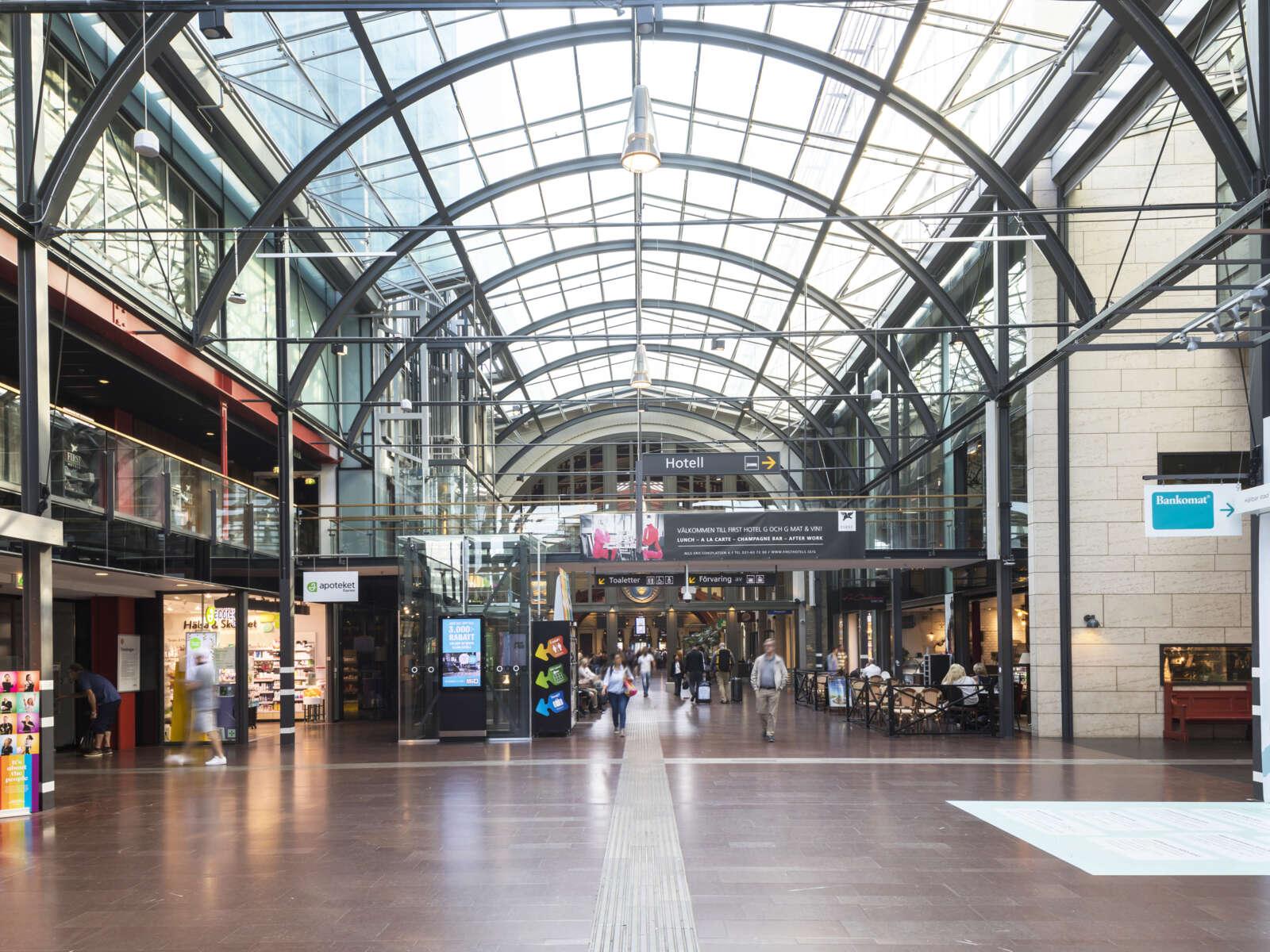 Bild på stationshall stockholm centralstation